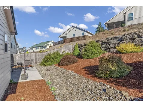 612 Stone View Way Kalama WA 98625