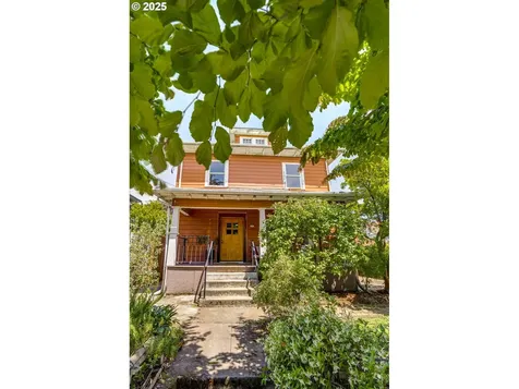 229 N Shaver Street Portland OR 97227