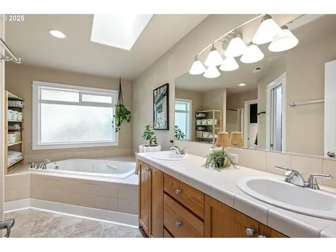 6237 SW Grand Oaks Drive Corvallis OR 97333