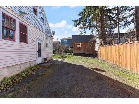 705 Federal Street The Dalles OR 97058