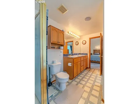428 SE 11th Circle Troutdale OR 97060