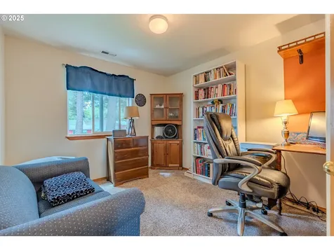 428 SE 11th Circle Troutdale OR 97060