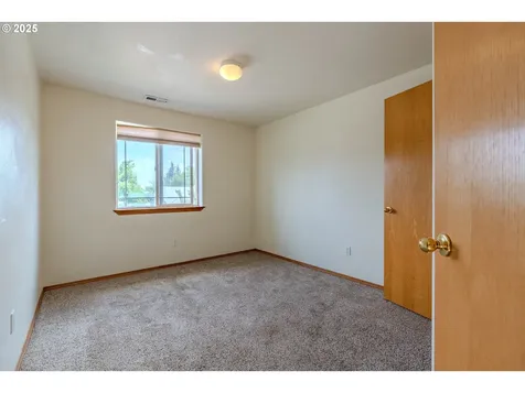 428 SE 11th Circle Troutdale OR 97060