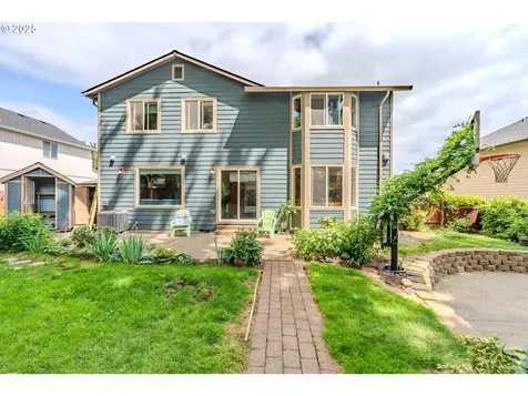 428 SE 11th Circle Troutdale OR 97060