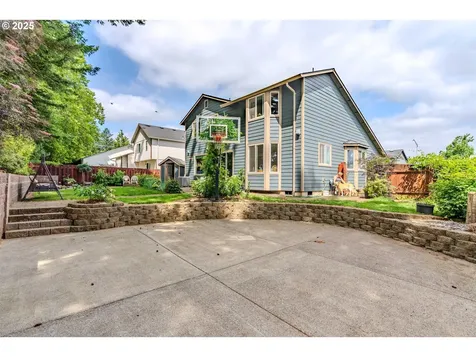 428 SE 11th Circle Troutdale OR 97060