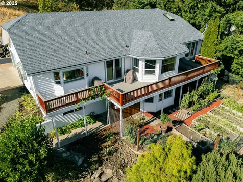 2839 NW Kline Street Roseburg OR 97471