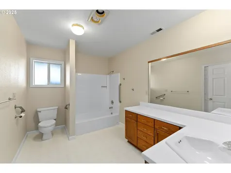2839 NW Kline Street Roseburg OR 97471