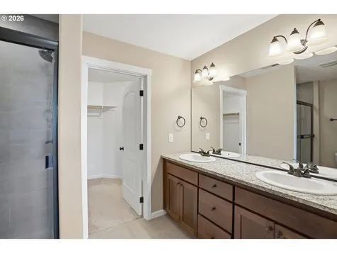 2630 NE 131st Avenue Vancouver WA 98684