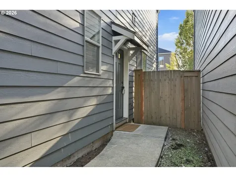 2630 NE 131st Avenue Vancouver WA 98684
