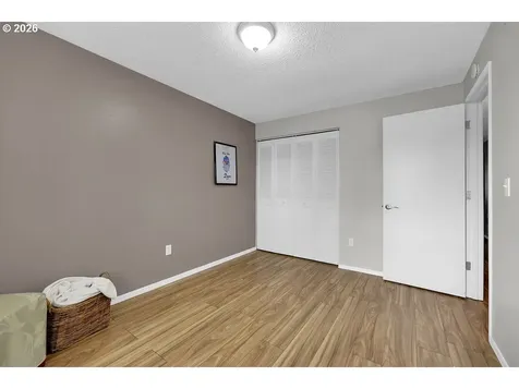 1435 W Harrison Avenue Cottage Grove OR 97424