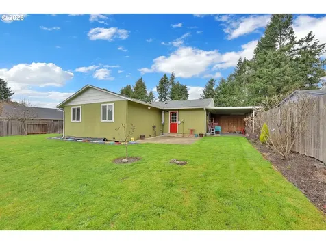 1435 W Harrison Avenue Cottage Grove OR 97424