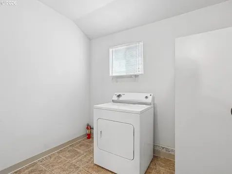 1035 NE Ford Street Mcminnville OR 97128