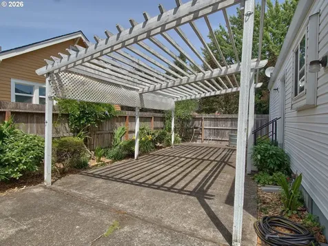 1035 NE Ford Street Mcminnville OR 97128