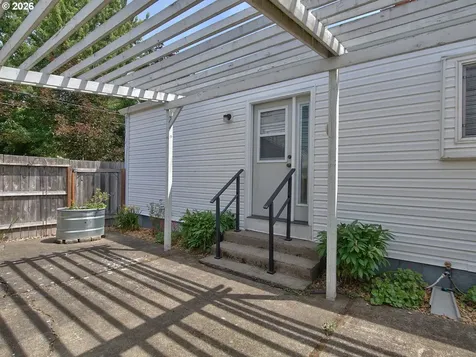 1035 NE Ford Street Mcminnville OR 97128
