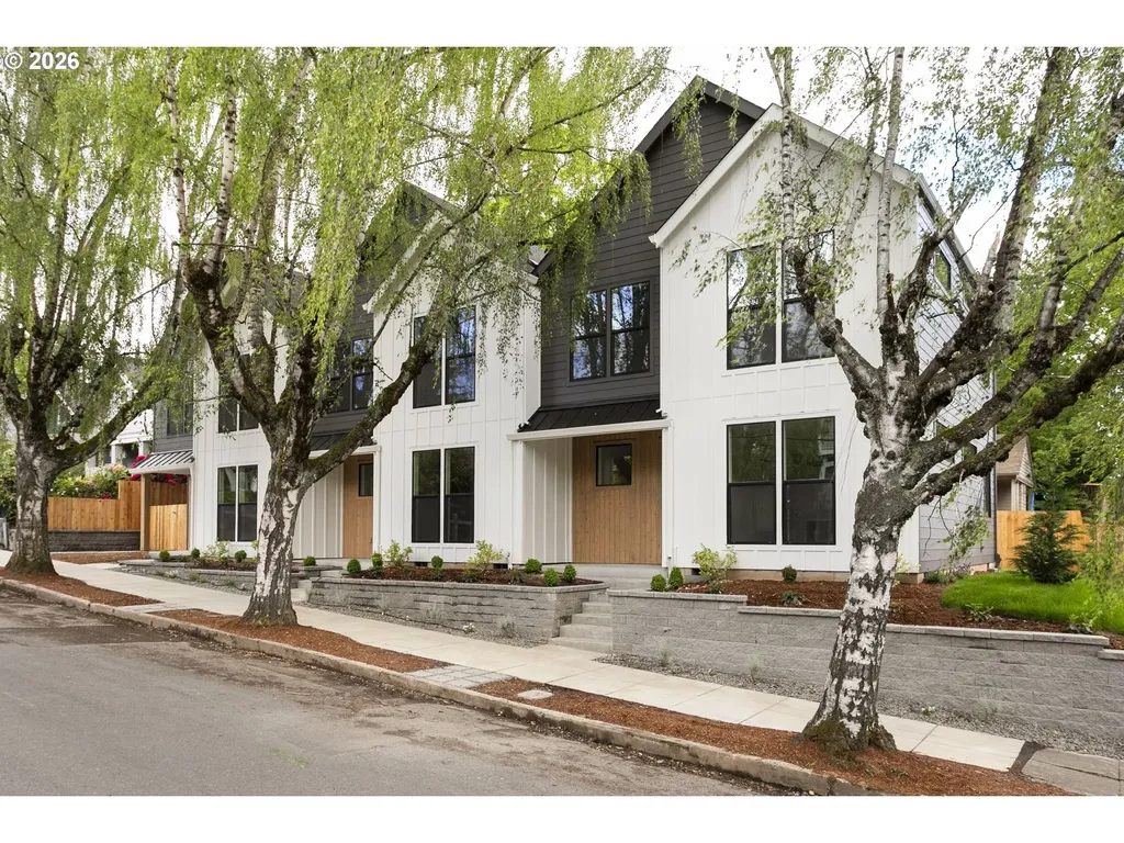 2918 SE Francis Street Portland OR 97202