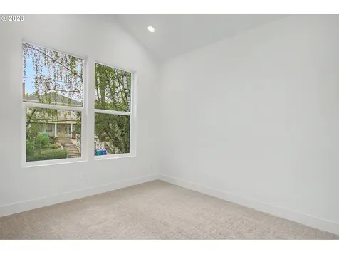 2918 SE Francis Street Portland OR 97202