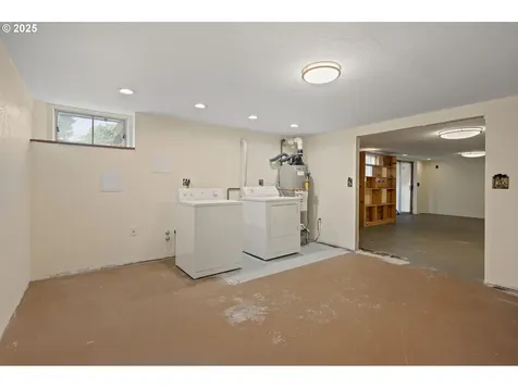15182 Henrici Road Oregon City OR 97045