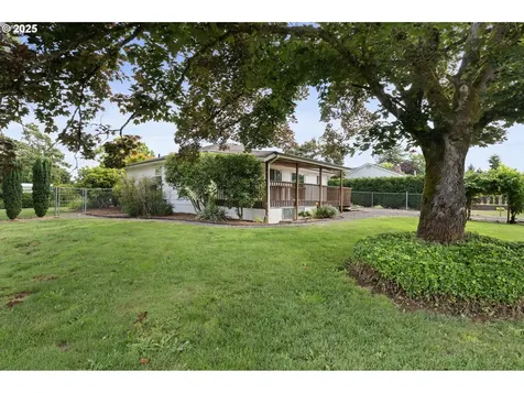15182 Henrici Road Oregon City OR 97045