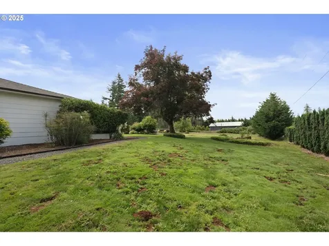 15182 Henrici Road Oregon City OR 97045