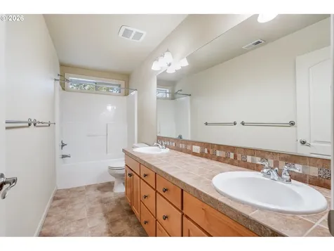 10956 SW Bretton Court Tigard OR 97224