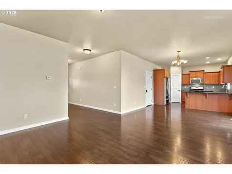 843 Julie Lane Molalla OR 97038
