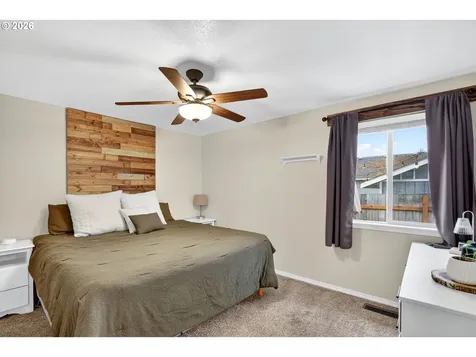3907 NE 133rd Avenue Vancouver WA 98682