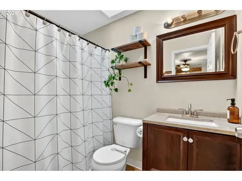 3907 NE 133rd Avenue Vancouver WA 98682