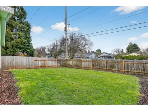 3907 NE 133rd Avenue Vancouver WA 98682