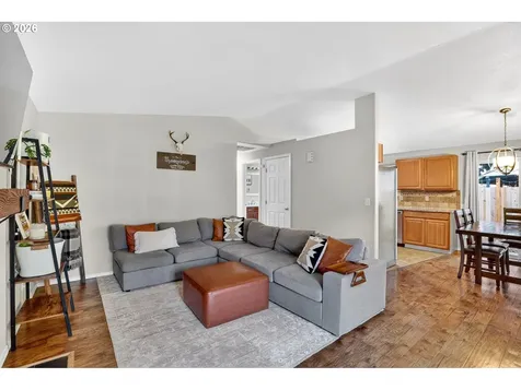 3907 NE 133rd Avenue Vancouver WA 98682