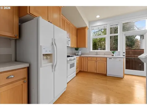 723 NE Tillamook Street Portland OR 97212
