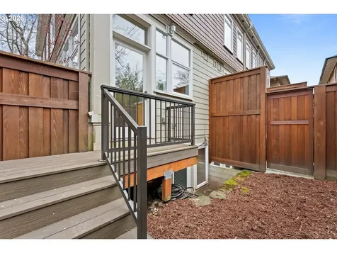 723 NE Tillamook Street Portland OR 97212