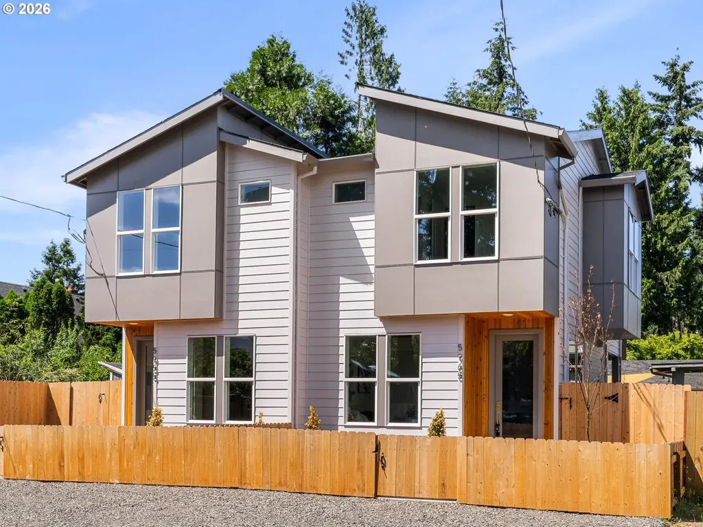 5965 NE Hancock Street Portland OR 97213