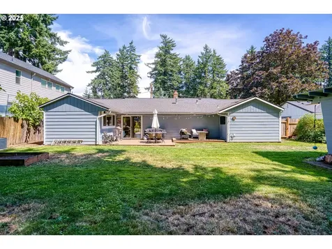 1245 NE 111th Avenue Portland OR 97220