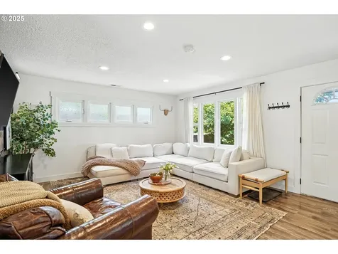 1245 NE 111th Avenue Portland OR 97220