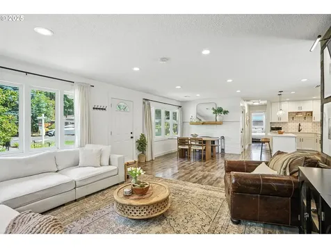 1245 NE 111th Avenue Portland OR 97220