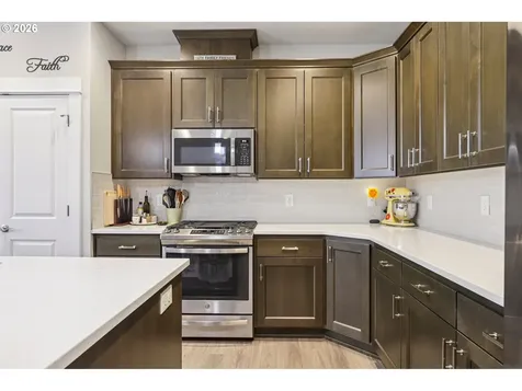 2825 NW Mt Ashland Lane Mcminnville OR 97128