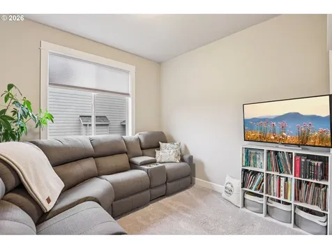 2825 NW Mt Ashland Lane Mcminnville OR 97128