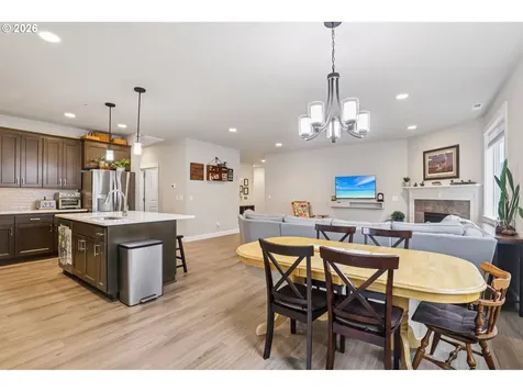 2825 NW Mt Ashland Lane Mcminnville OR 97128