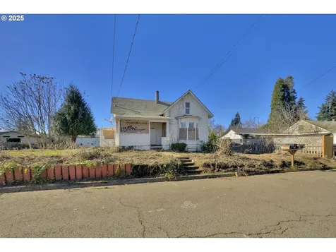 168 N Cleveland Street Eugene OR 97402