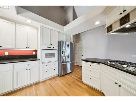 2787 Hazelnut Drive Woodburn OR 97071