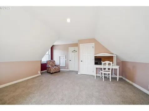 2787 Hazelnut Drive Woodburn OR 97071