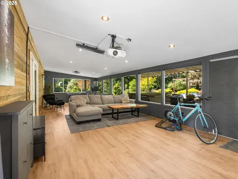 27385 SE Fairmount Drive Boring OR 97009