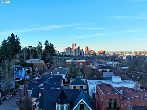 3328 SW Barbur Boulevard Portland OR 97239