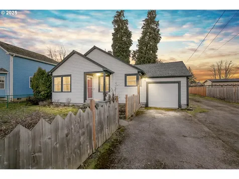 265 S 10th Avenue Cornelius OR 97113