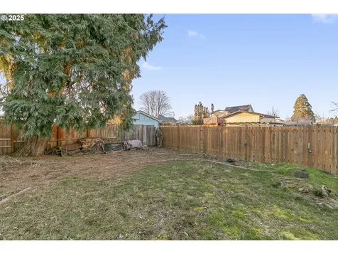 265 S 10th Avenue Cornelius OR 97113