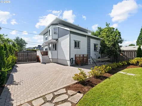 3910 SE 32 Avenue SE Portland OR 97202