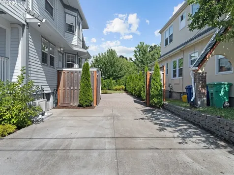 3910 SE 32 Avenue SE Portland OR 97202