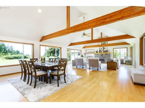 13925 S Carus Road Oregon City OR 97045