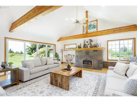 13925 S Carus Road Oregon City OR 97045