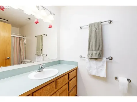 13925 S Carus Road Oregon City OR 97045